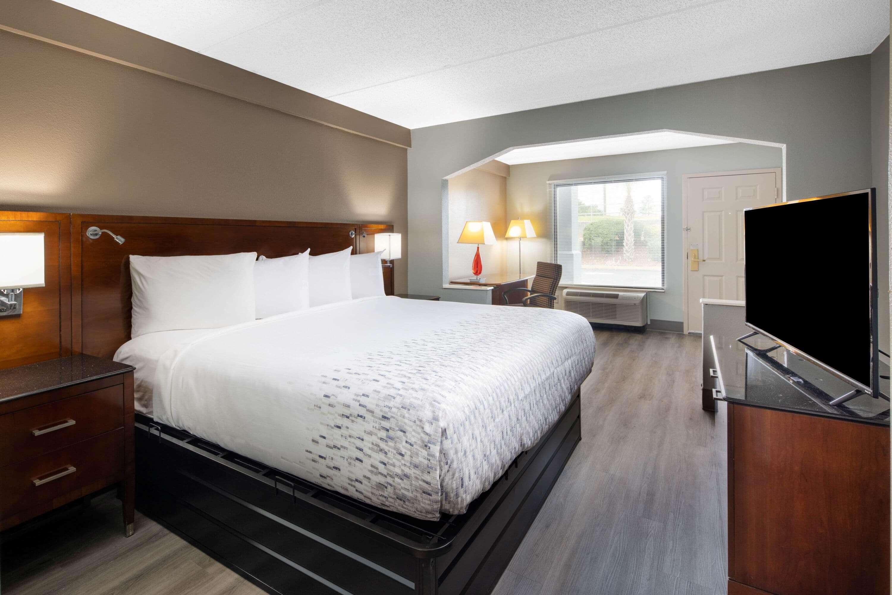 Baymont By Wyndham Covington Hotel Ngoại thất bức ảnh