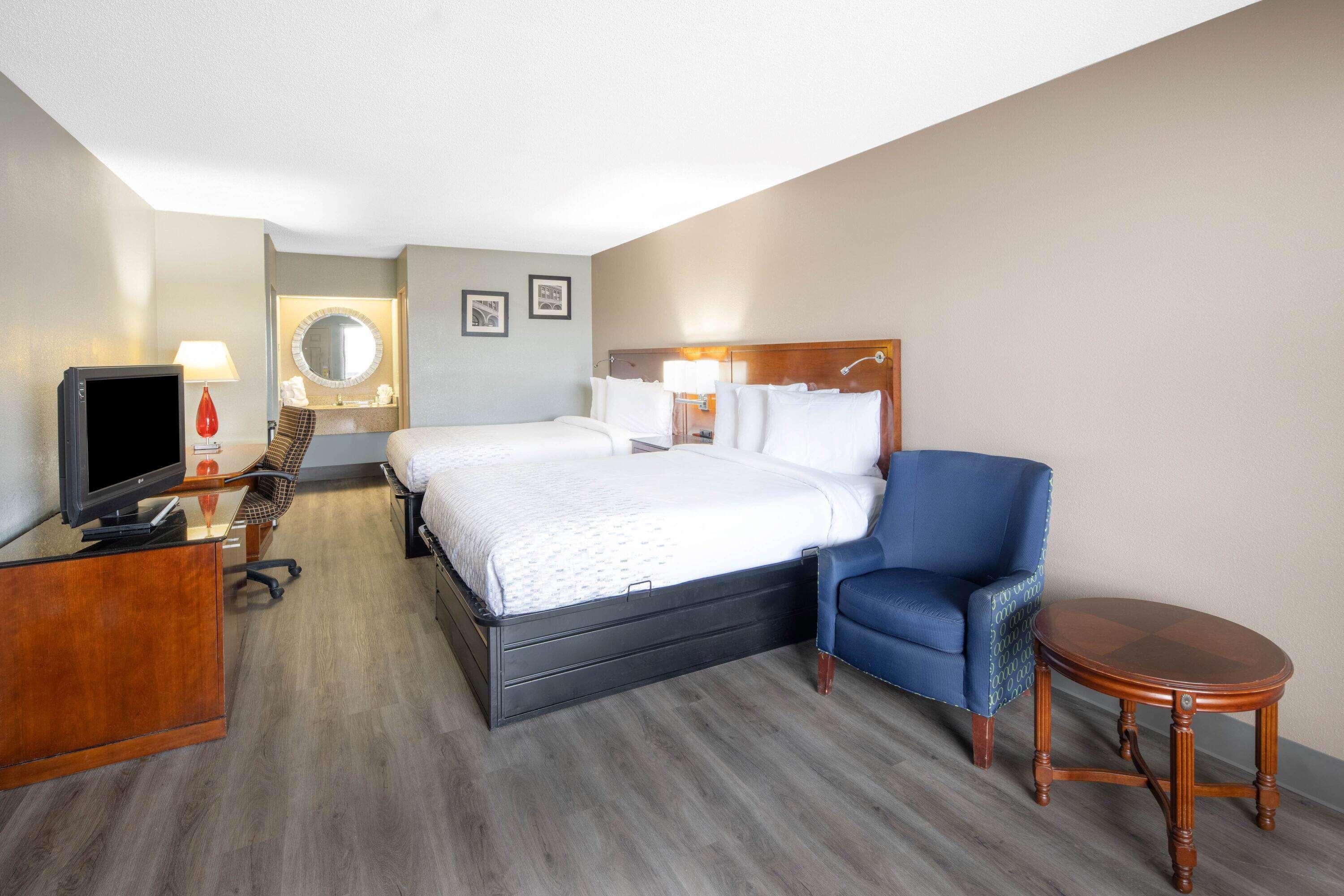 Baymont By Wyndham Covington Hotel Ngoại thất bức ảnh
