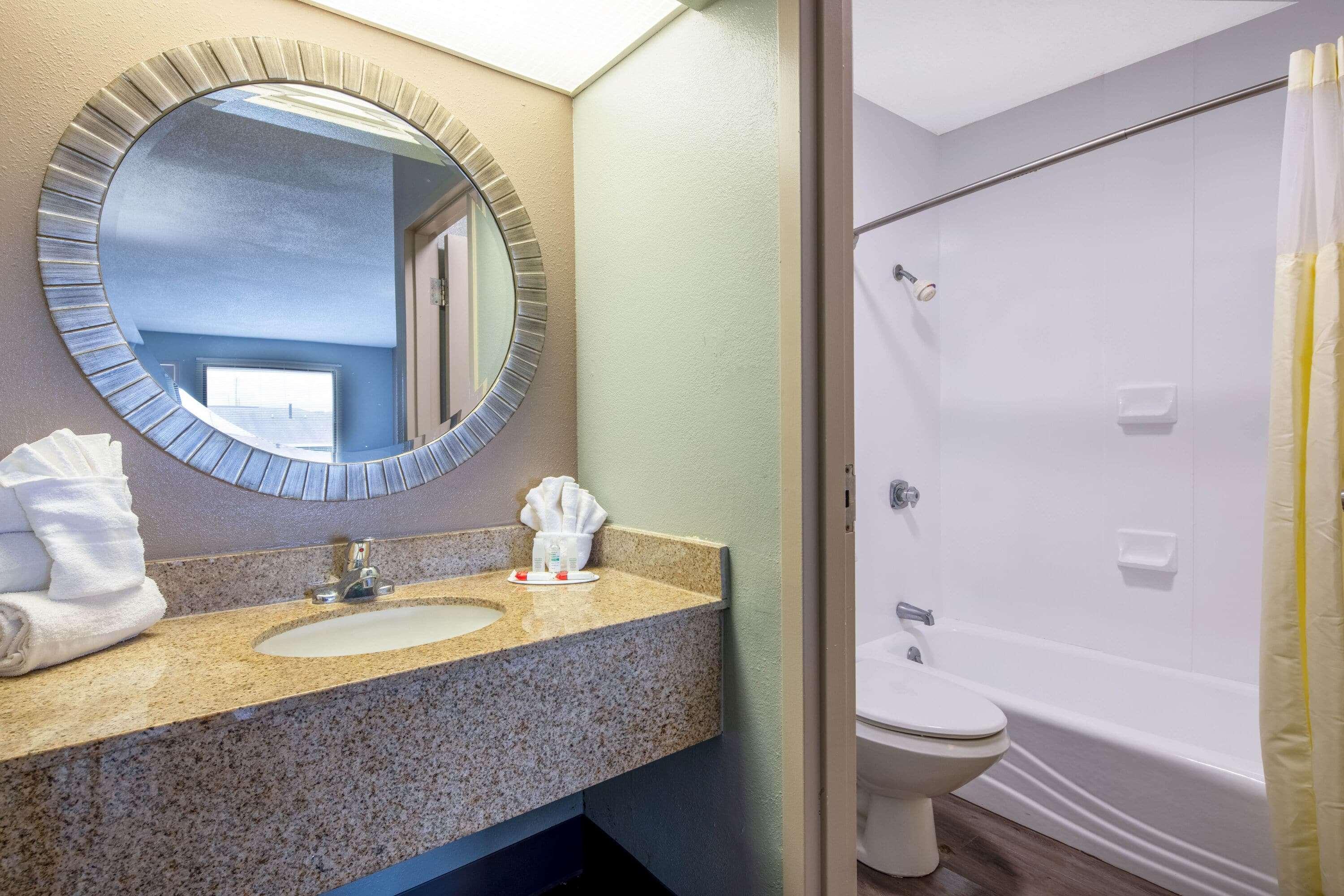 Baymont By Wyndham Covington Hotel Ngoại thất bức ảnh